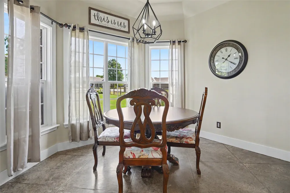 6833 S 302nd EastAvenue Broken Arrow, OK 74014