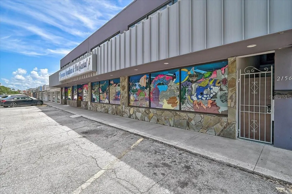 2160 GULF GATE DRIVE Sarasota, FL 34231