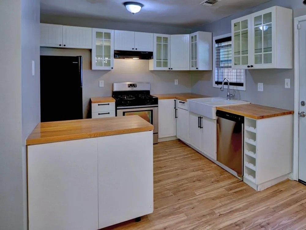 3539 Kennesaw Station Drive NW Kennesaw, GA 30144