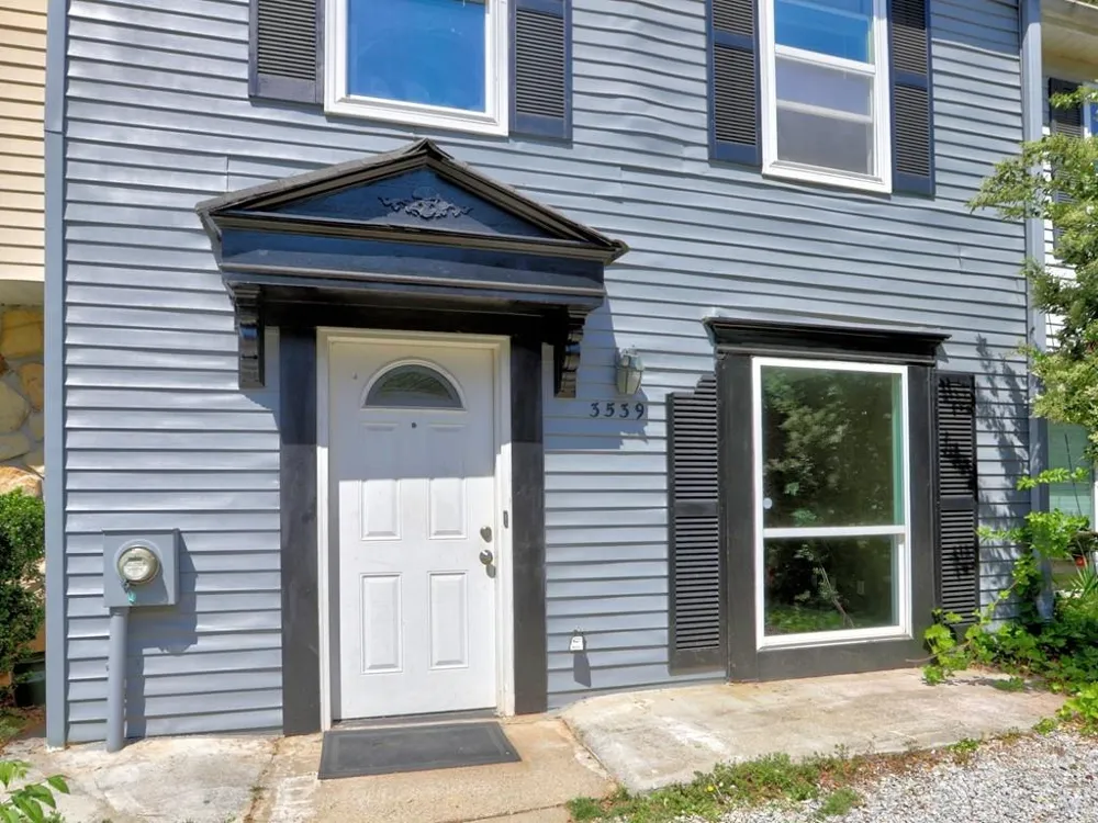 3539 Kennesaw Station Drive NW Kennesaw, GA 30144