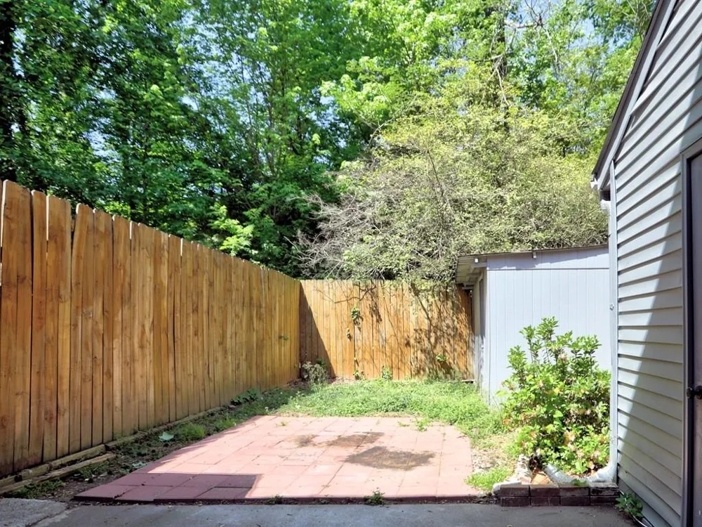 3539 Kennesaw Station Drive NW Kennesaw, GA 30144