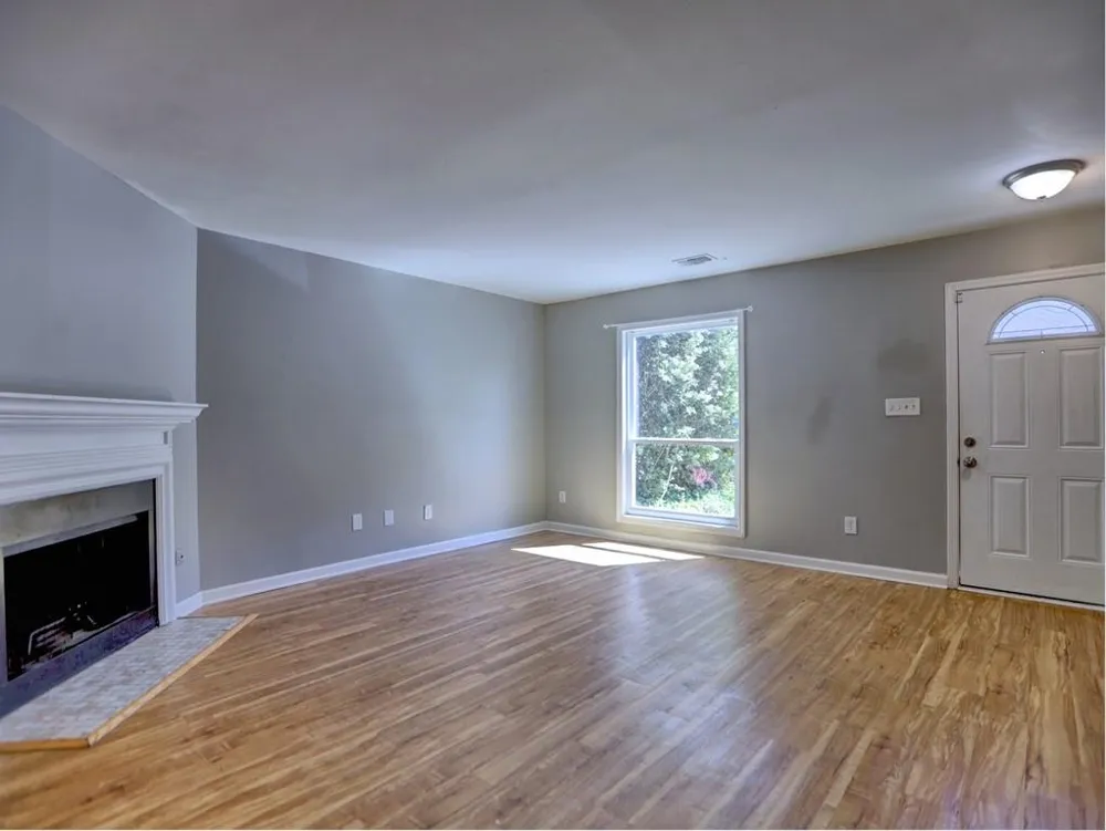 3539 Kennesaw Station Drive NW Kennesaw, GA 30144