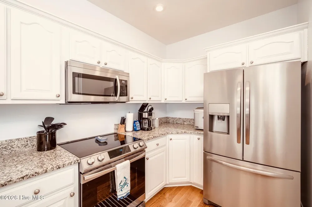 202 W Dobbs Street #C Atlantic Beach, NC 28512