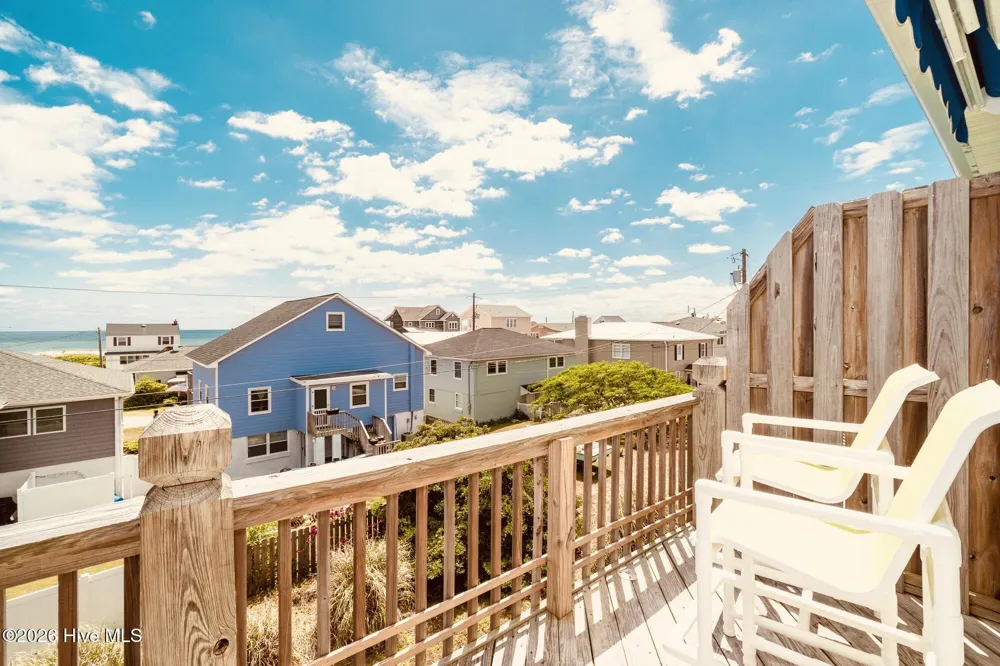 202 W Dobbs Street #C Atlantic Beach, NC 28512