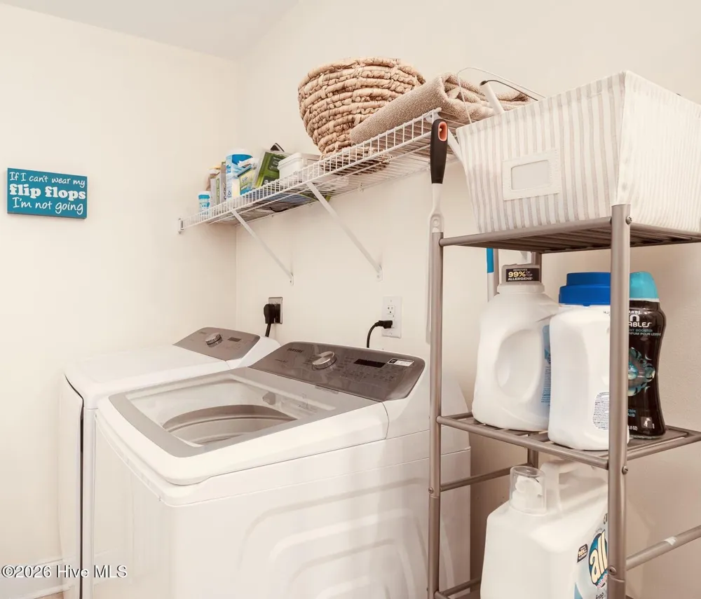 202 W Dobbs Street #C Atlantic Beach, NC 28512