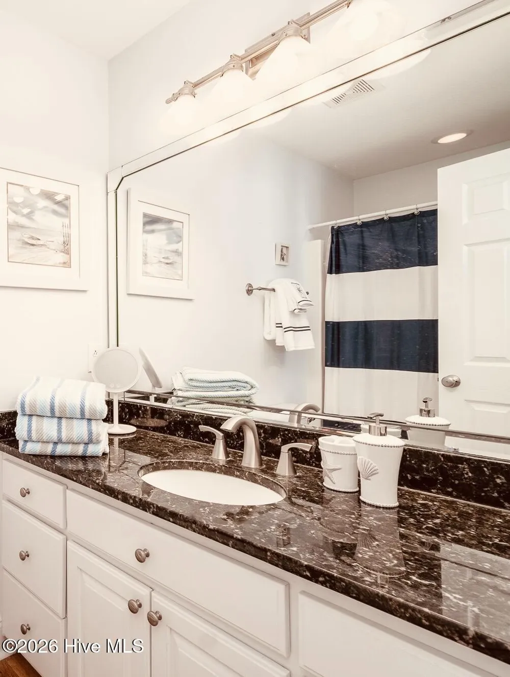 202 W Dobbs Street #C Atlantic Beach, NC 28512