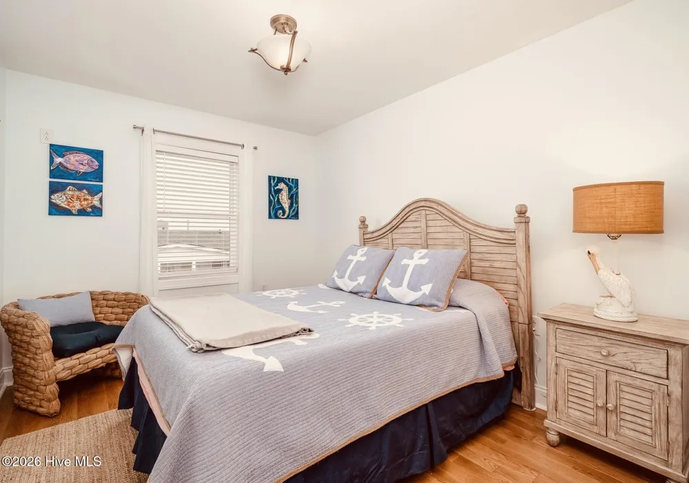 202 W Dobbs Street #C Atlantic Beach, NC 28512