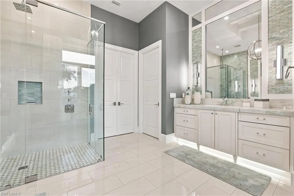 9845 Montiano Drive Naples, FL 34113