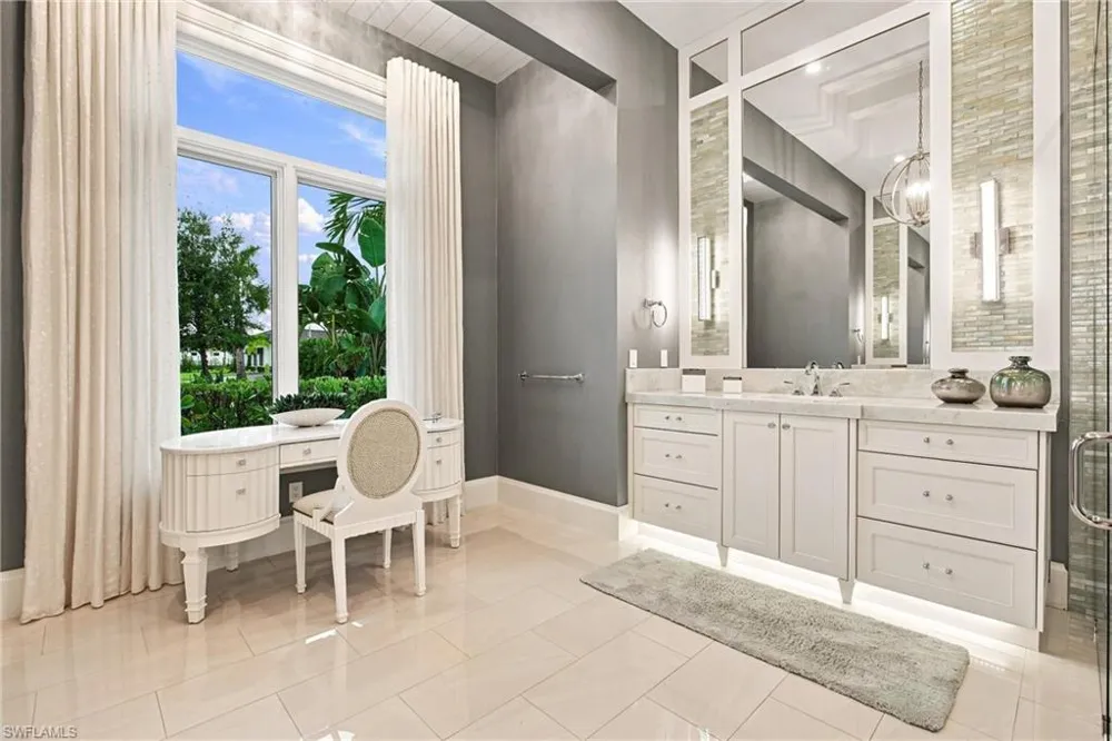 9845 Montiano Drive Naples, FL 34113