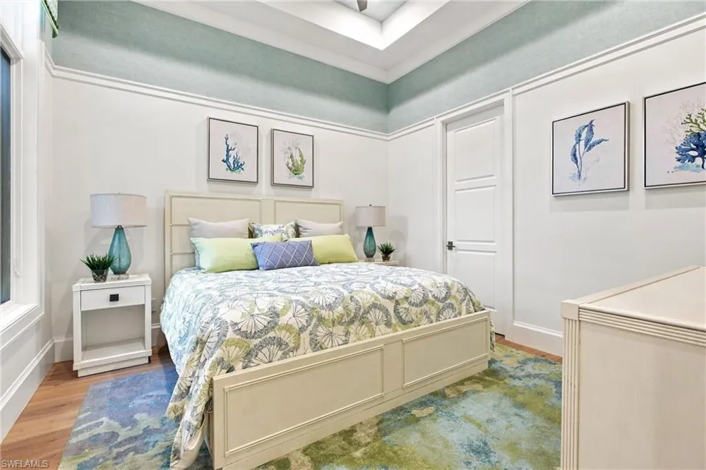9845 Montiano Drive Naples, FL 34113
