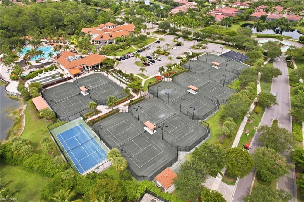 9845 Montiano Drive Naples, FL 34113