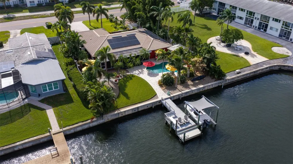 4501 37TH STREET S St Petersburg, FL 33711