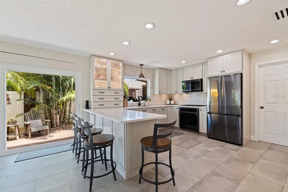4501 37TH STREET S St Petersburg, FL 33711