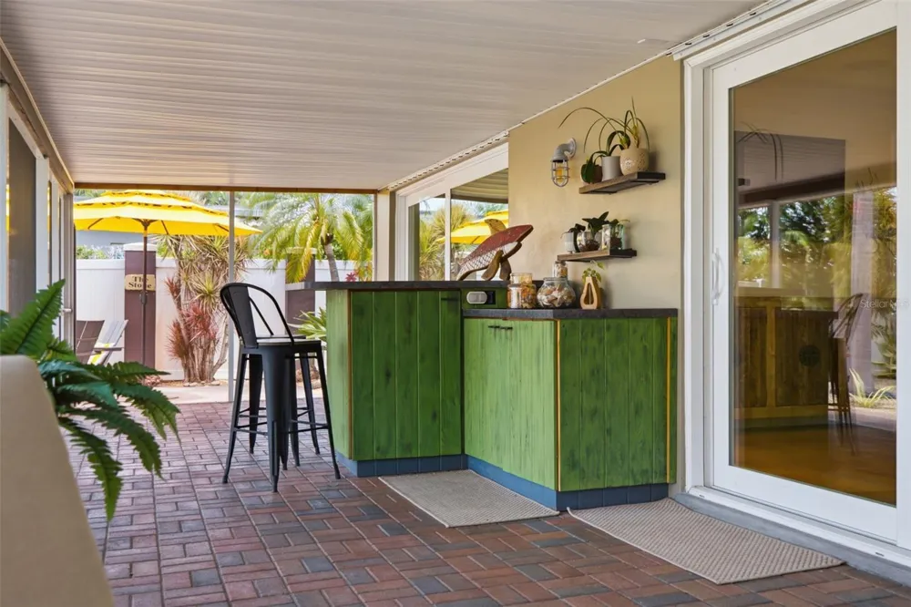 4501 37TH STREET S St Petersburg, FL 33711