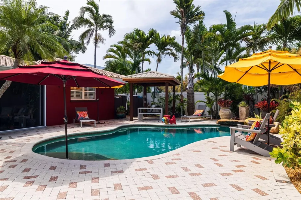 4501 37TH STREET S St Petersburg, FL 33711