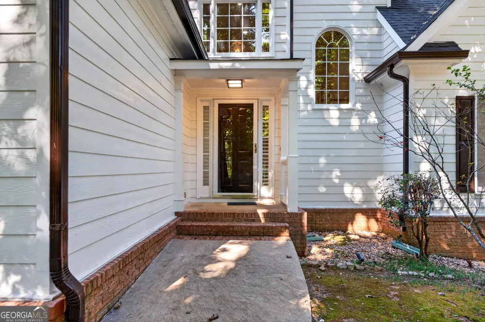 315 Thorntree LN Canton, GA 30115