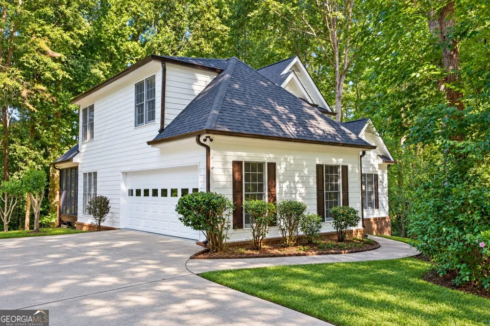 315 Thorntree LN Canton, GA 30115