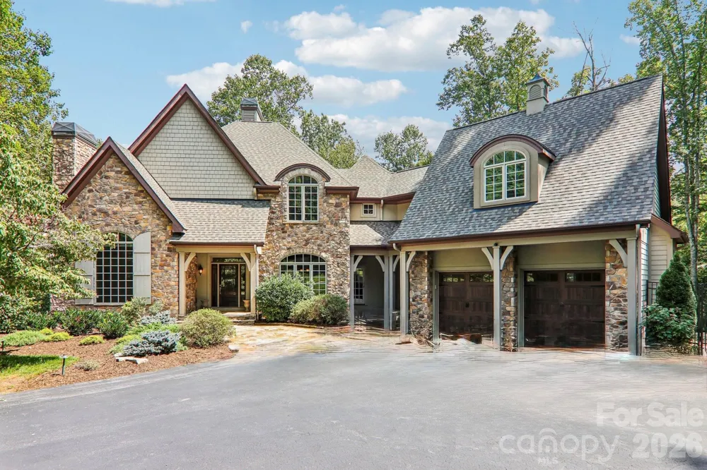 361 Mills River Way Horse Shoe, NC 28742