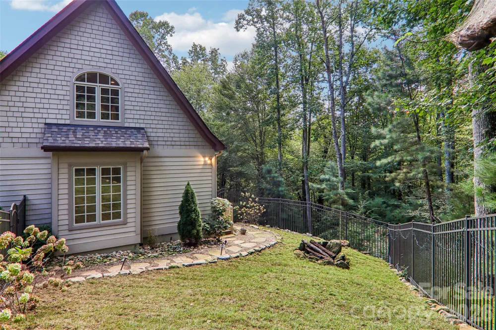 361 Mills River Way Horse Shoe, NC 28742