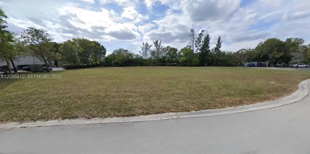 NW 136th Ave Sunrise, FL 33323