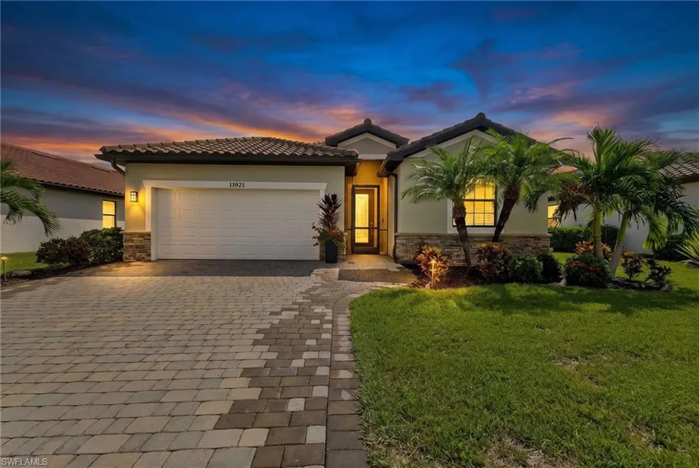 11921 Arbor Trace Drive Fort Myers, FL 33913