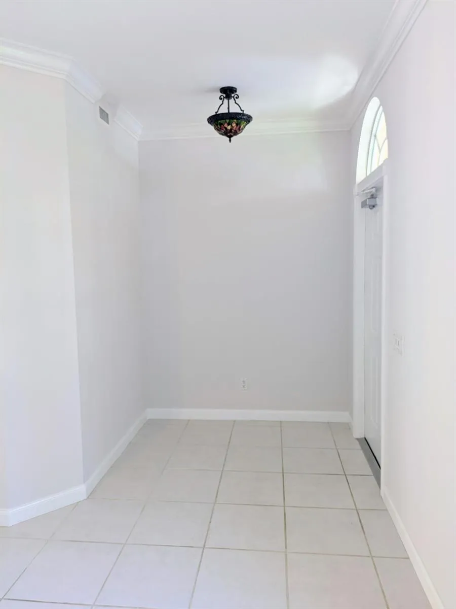 143 MIDDLEBURY DRIVE Jupiter, FL 33458