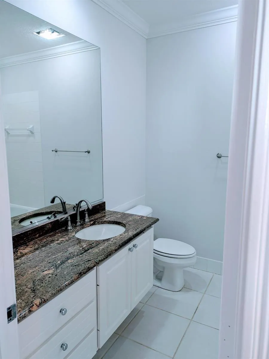 143 MIDDLEBURY DRIVE Jupiter, FL 33458