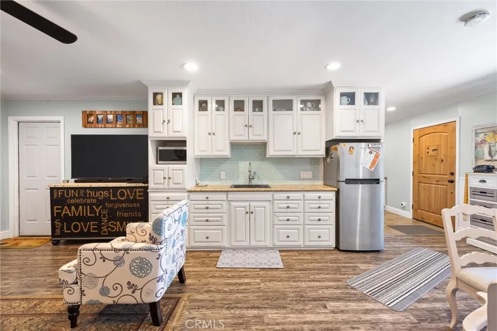 26920 Clear Creek Rd Keene, CA 93531