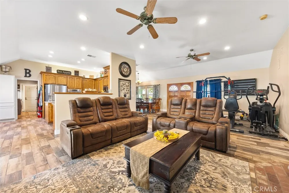26920 Clear Creek Rd Keene, CA 93531