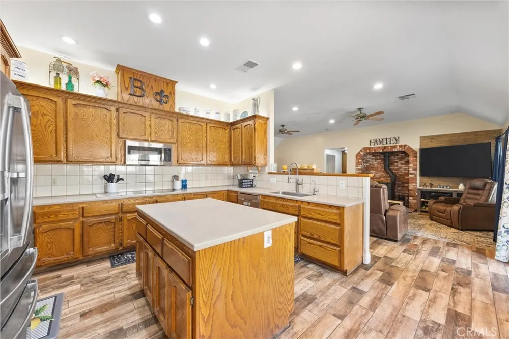 26920 Clear Creek Rd Keene, CA 93531