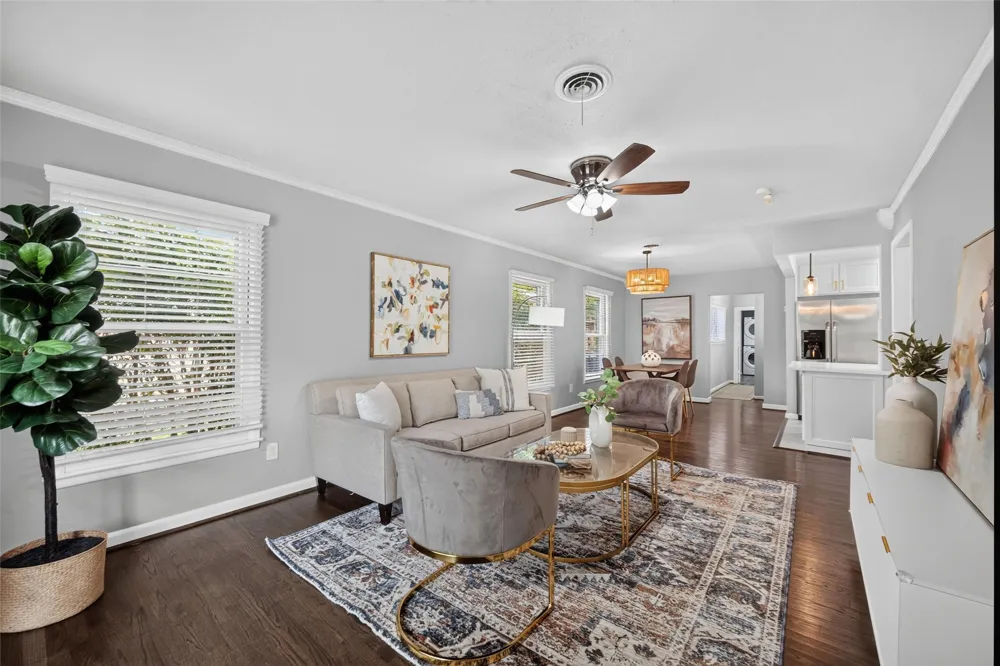 346 Classen Drive Dallas, TX 75218