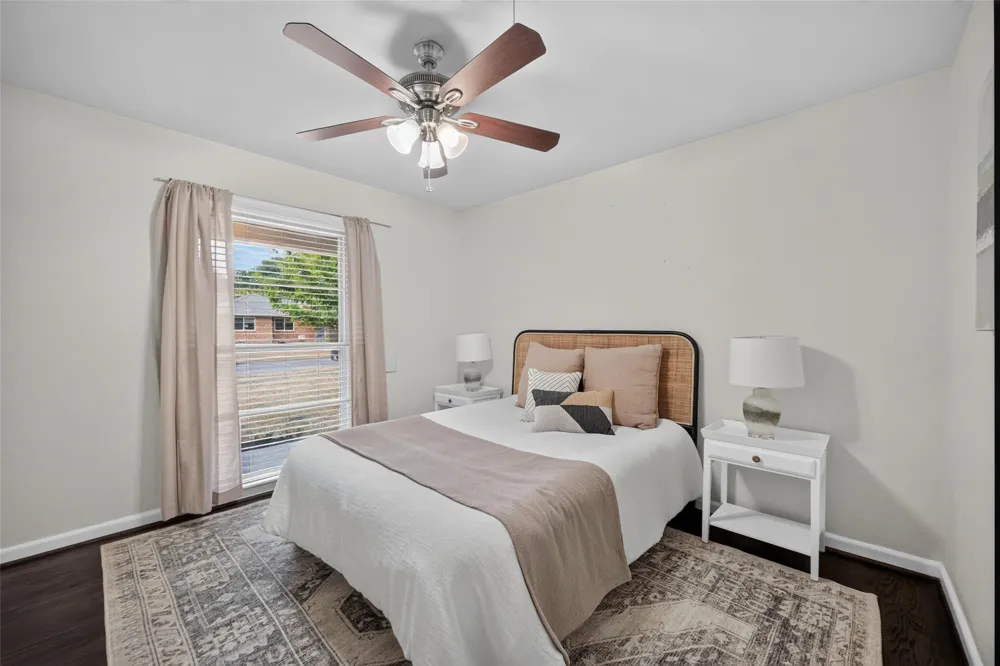 346 Classen Drive Dallas, TX 75218
