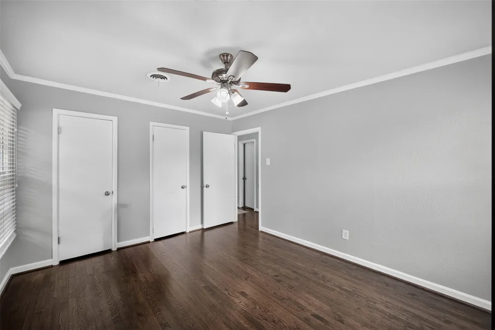 346 Classen Drive Dallas, TX 75218