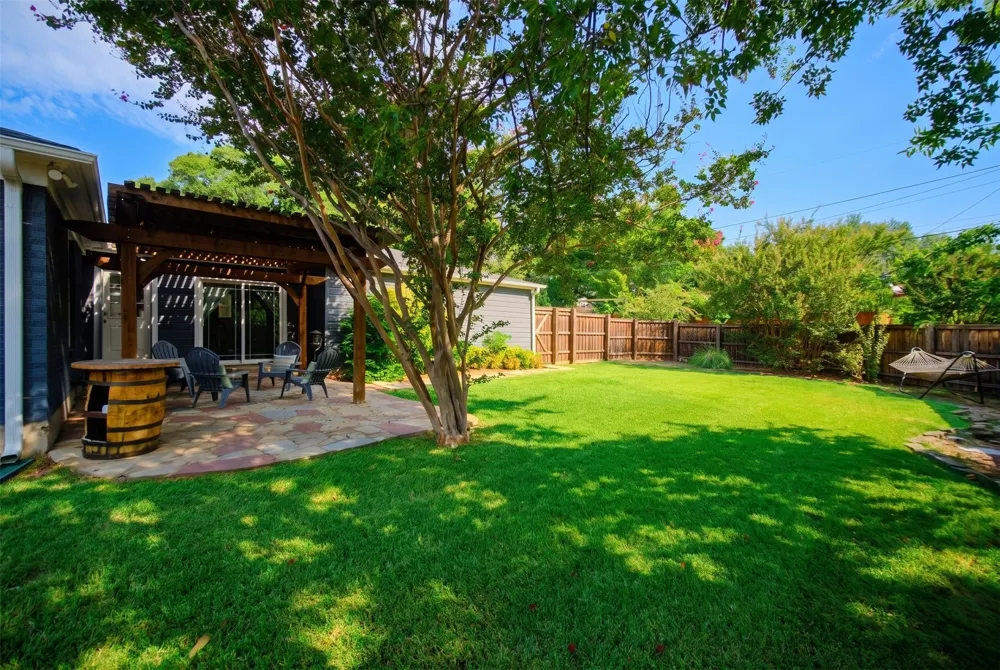346 Classen Drive Dallas, TX 75218