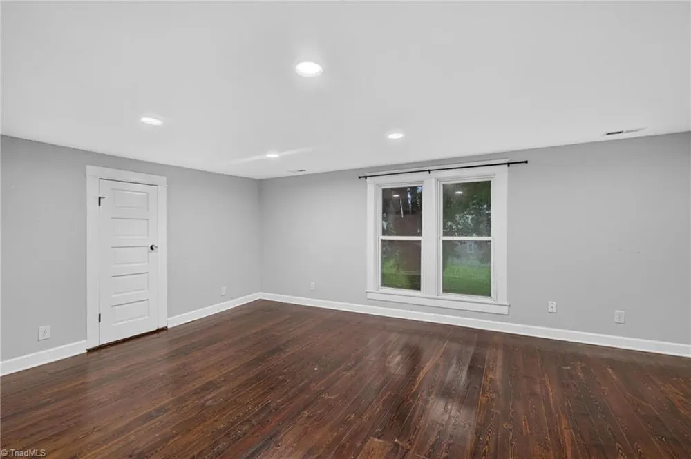 413 W Main Street Cleveland, NC 27013