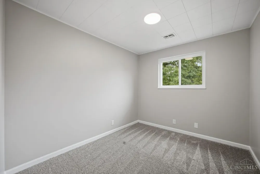 5480 Mississippi Drive Fairfield, OH 45014