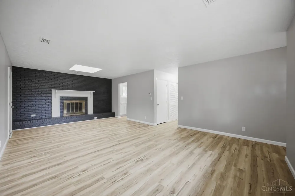 5480 Mississippi Drive Fairfield, OH 45014