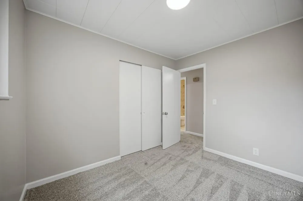 5480 Mississippi Drive Fairfield, OH 45014
