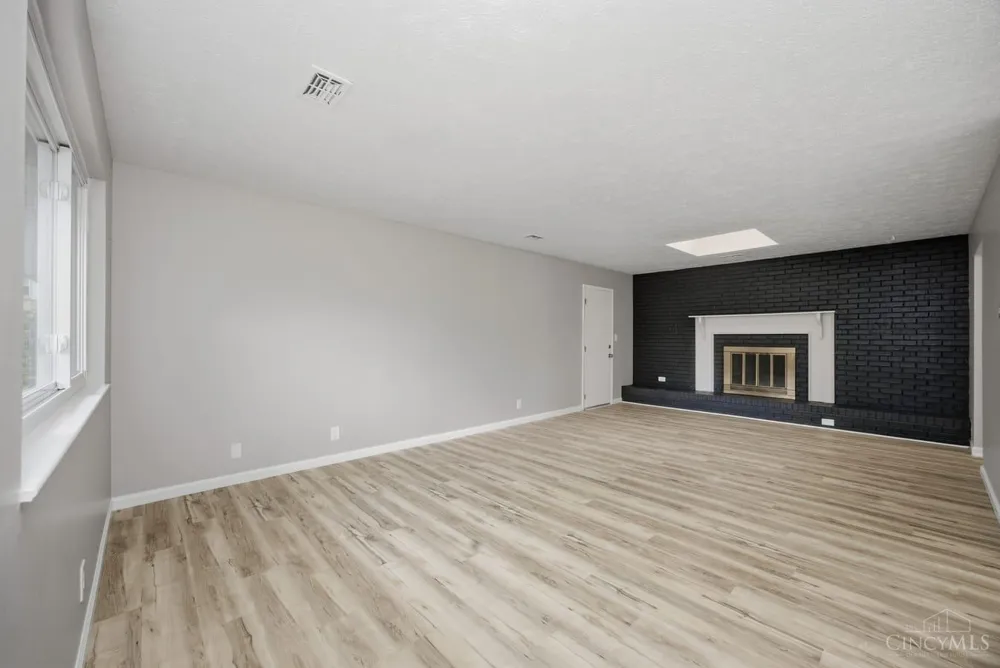 5480 Mississippi Drive Fairfield, OH 45014