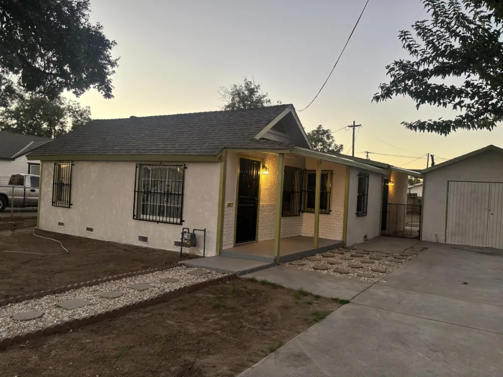 4163 E Clay Avenue Fresno, CA 93702