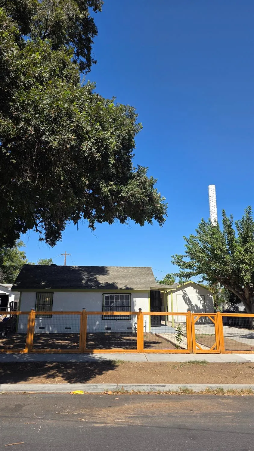 4163 E Clay Avenue Fresno, CA 93702