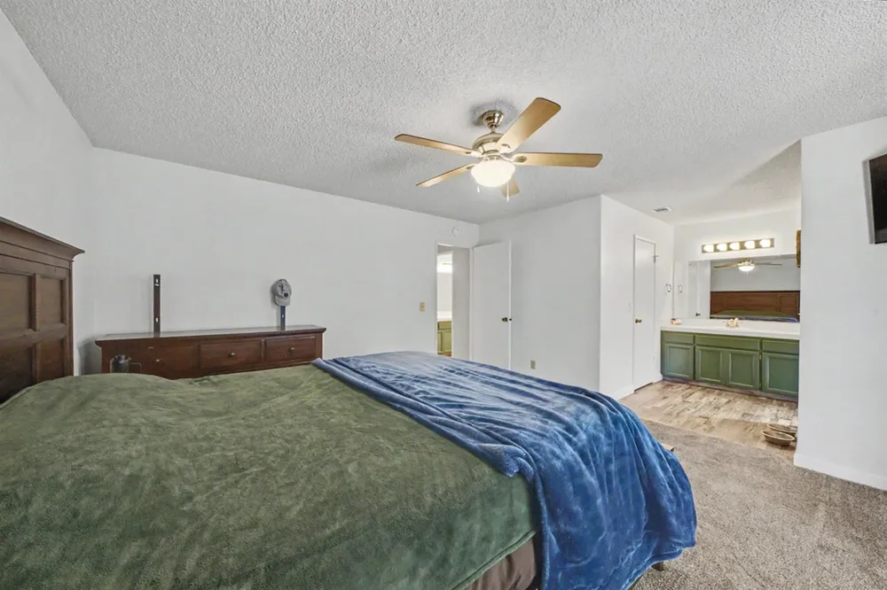 2123 Magnolia Avenue Sanger, CA 93657
