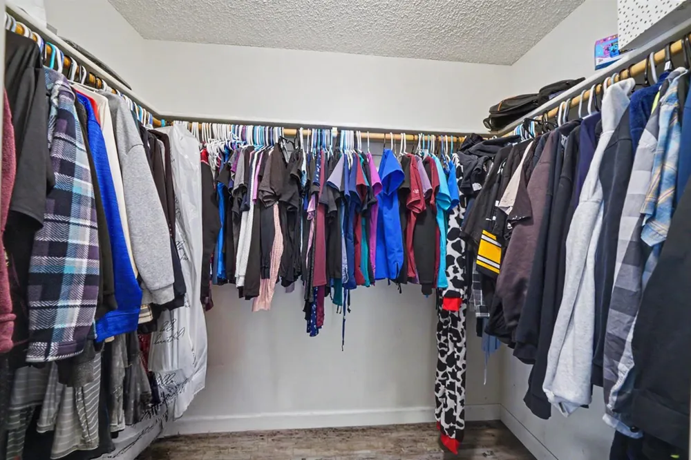 2123 Magnolia Avenue Sanger, CA 93657