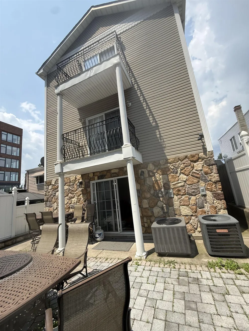 138-140 AVENUE F Bayonne, NJ 07002