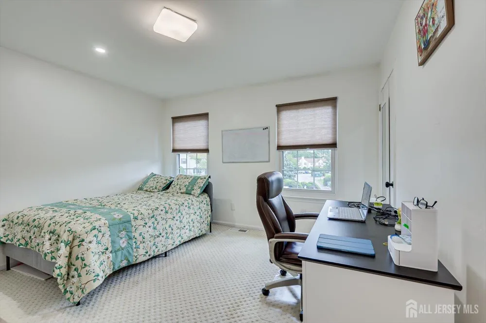 1602 Deerfield Drive Edison, NJ 08820