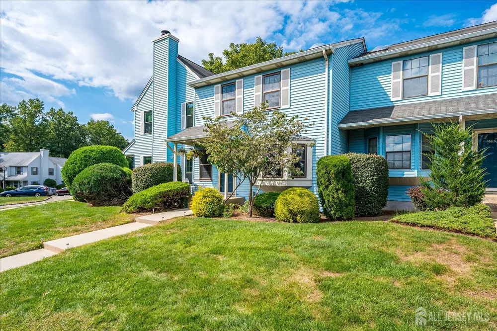 1602 Deerfield Drive Edison, NJ 08820