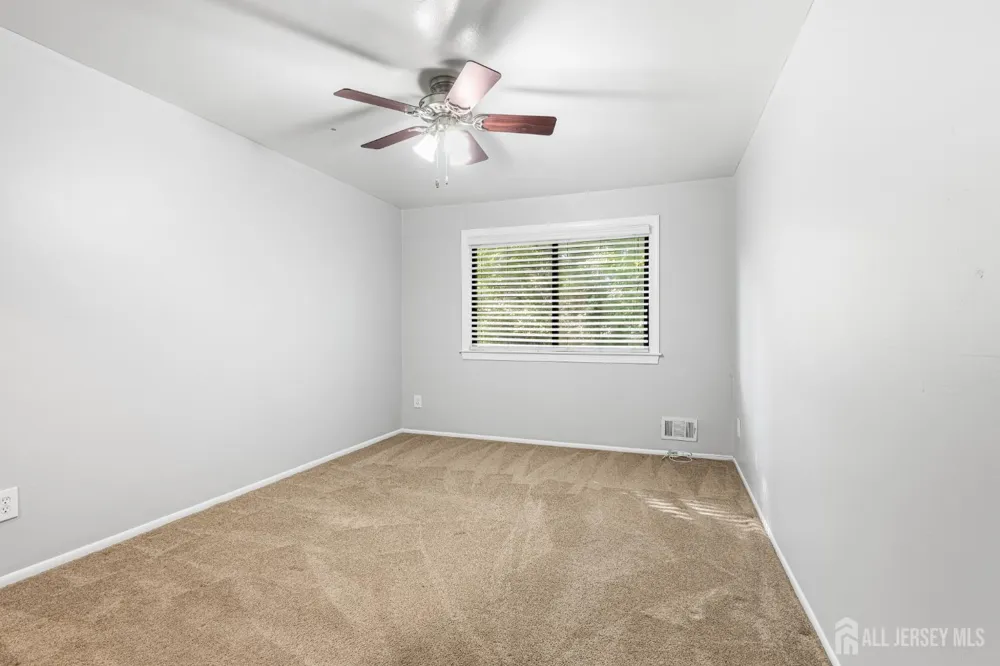 188 heywood Court Matawan, NJ 07747