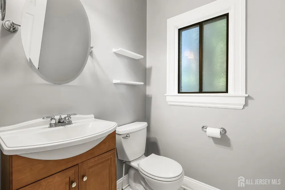 188 heywood Court Matawan, NJ 07747