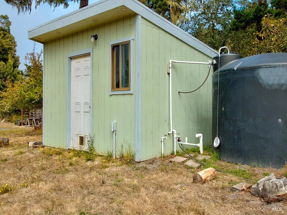 32840 Boice Lane Fort Bragg, CA 95437