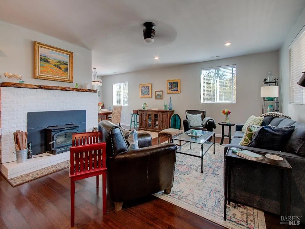 32840 Boice Lane Fort Bragg, CA 95437